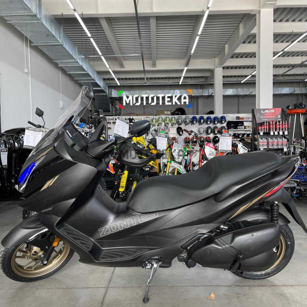 Скутер Zontes (Зонтес) ZT350 - E (ZT1P77MP EFI) 15/14 чёрный с ПТС | Мототека